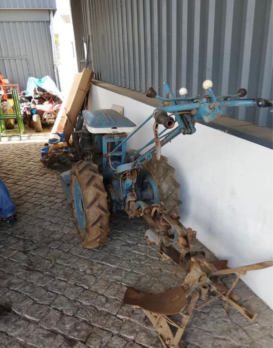 Moto enxada e moto culticador a diesel
