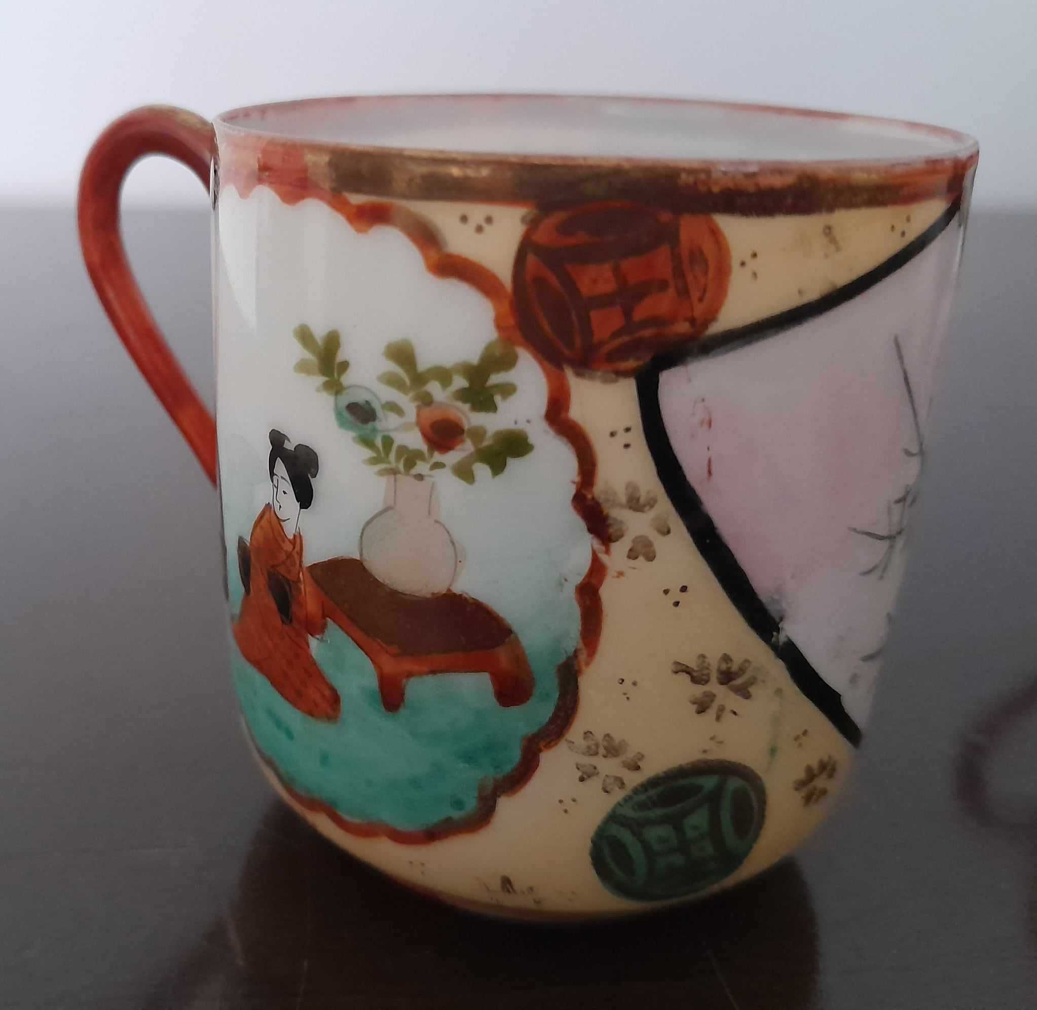 3 chávenas de café porcelana Japonesa - Casca d'Ovo