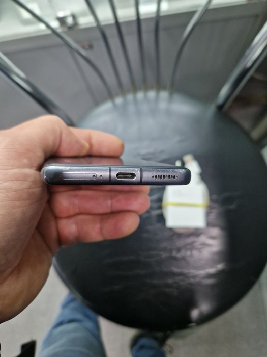 Флагман Xiaomi 12 8+4/128 Глобал Snap gen 1