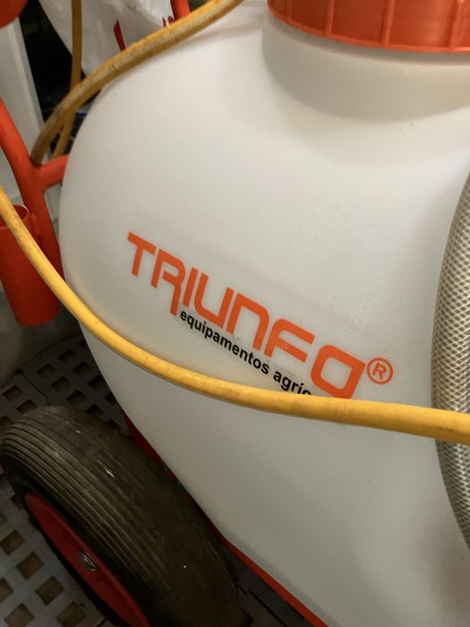 Motopulverizador 100l 25bar Triunfo/Subaru 4T novo