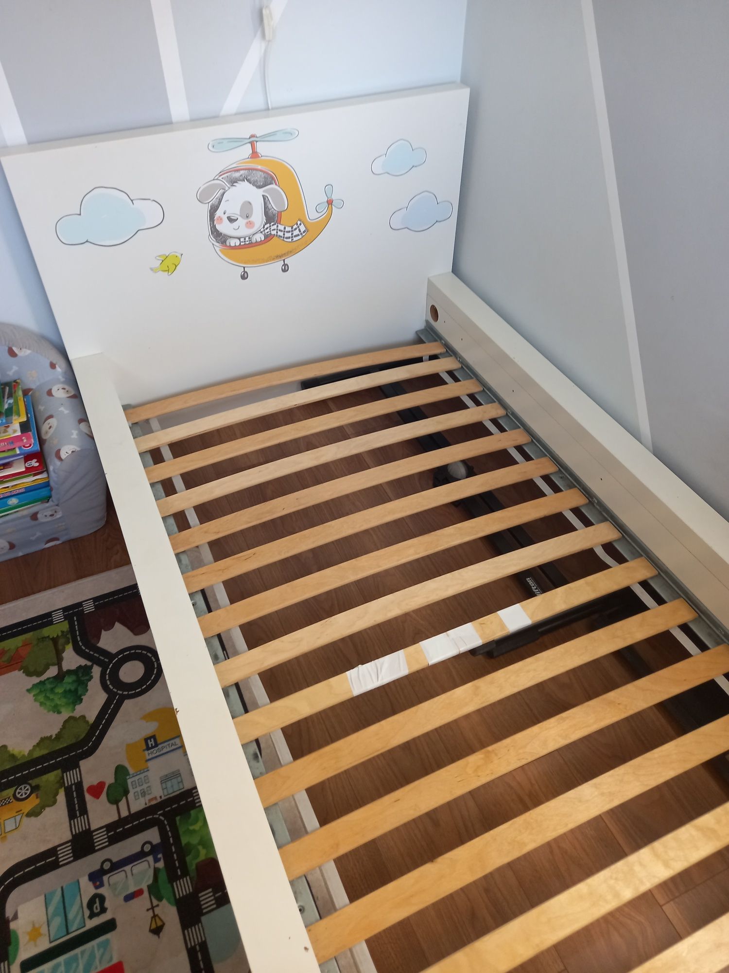 Łóżko ikea białe