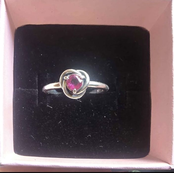 Anel pandora pedra rosa tamanho 52