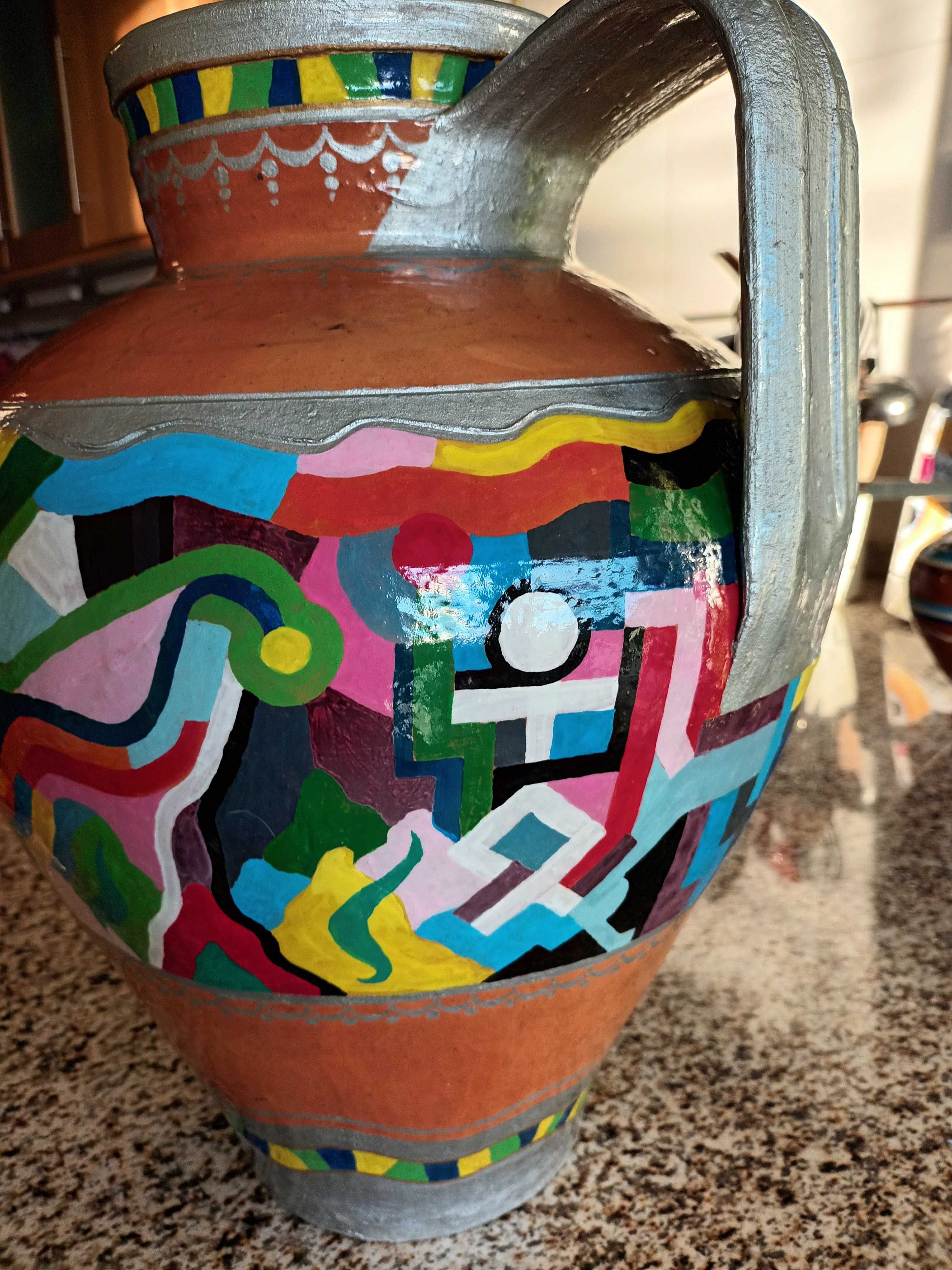 Cântaro abstrato: (Guache sobre cerâmica com verniz industrial)