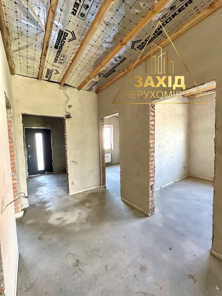 Дуплекс 109,2 кв.м у с.Рованці біля ТЦ «Бао Баб»