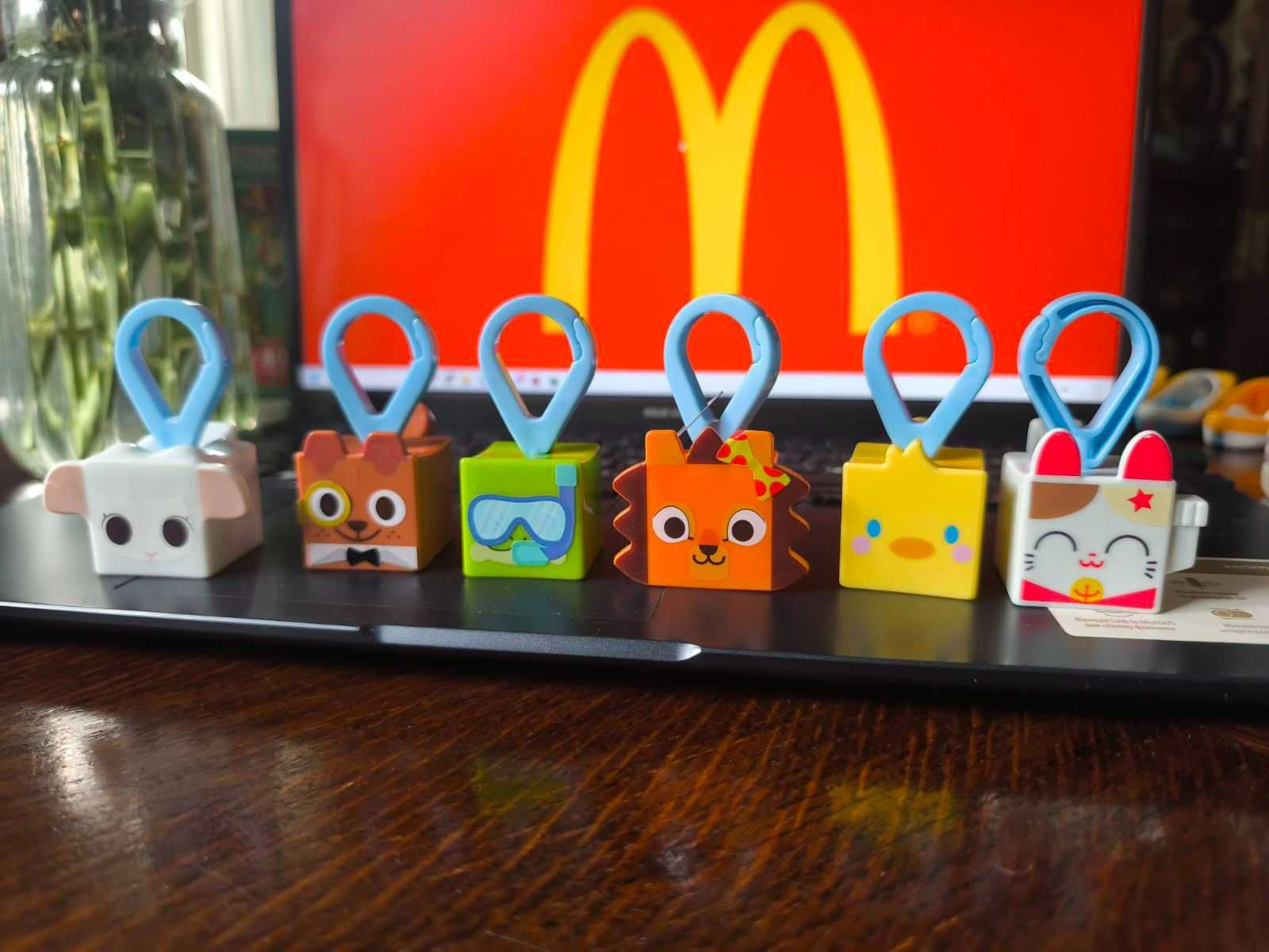 Іграшки McDonalds, Брелок крокс ,  Pet Simulator,  Скелет з Minecraft