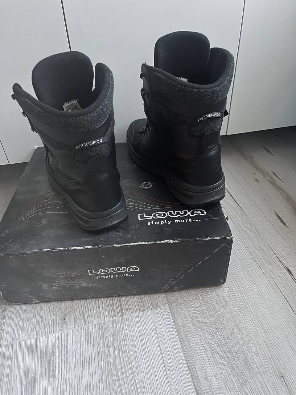 Черевики Зимові тактичні "LOWA RENEGADE EVO ICE GTX®" Black