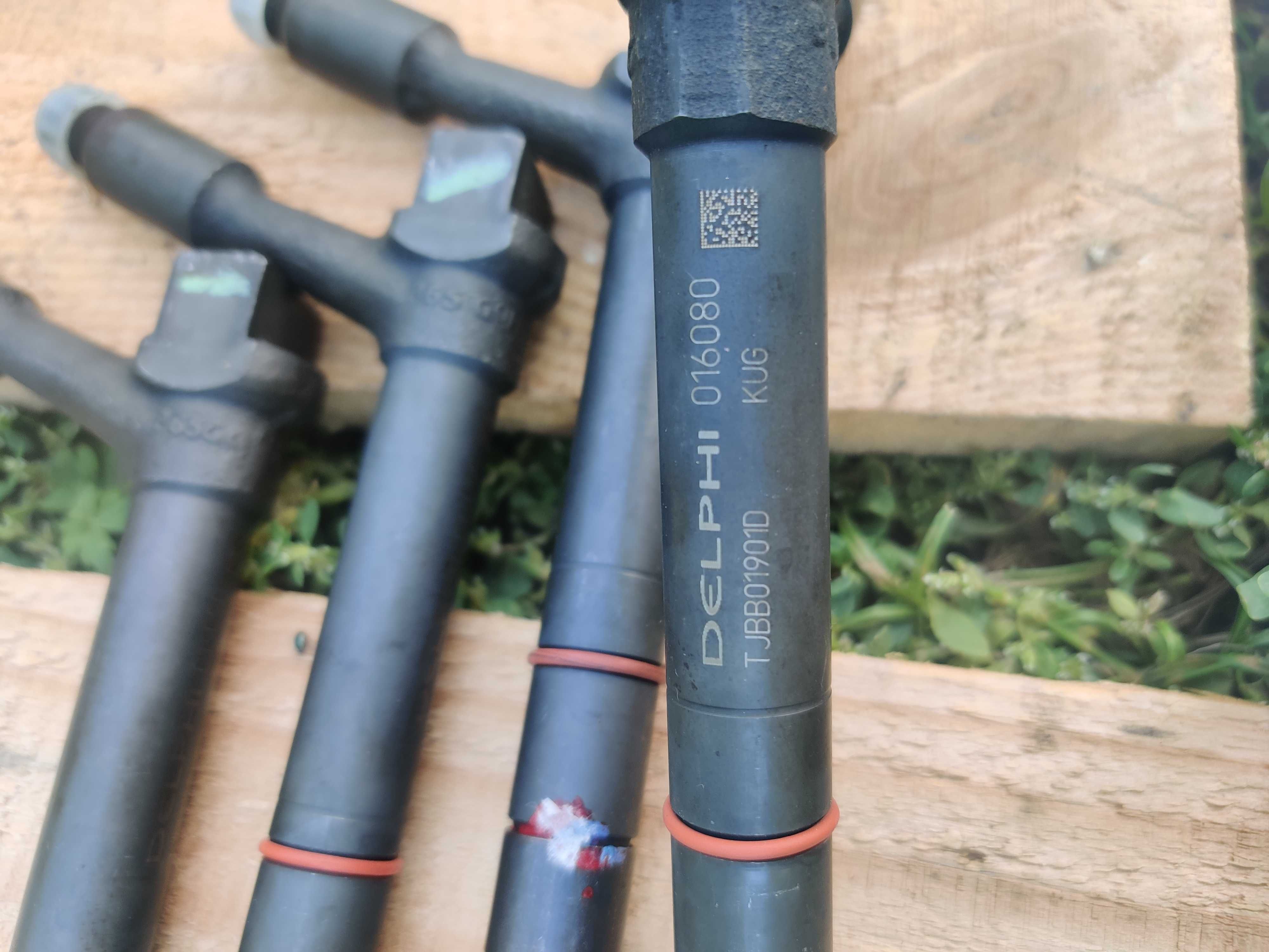 Форсунка 1.7DTI 16V DELPHI  Опель