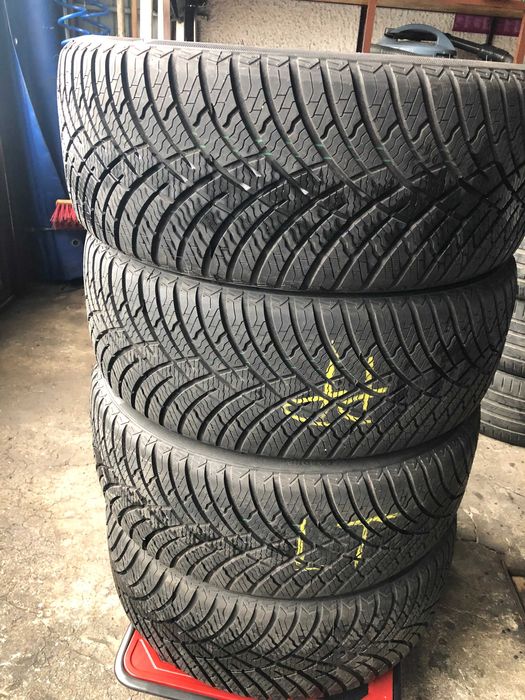 Opony całoroczne wielosezonowe  225/45/R18  2025r