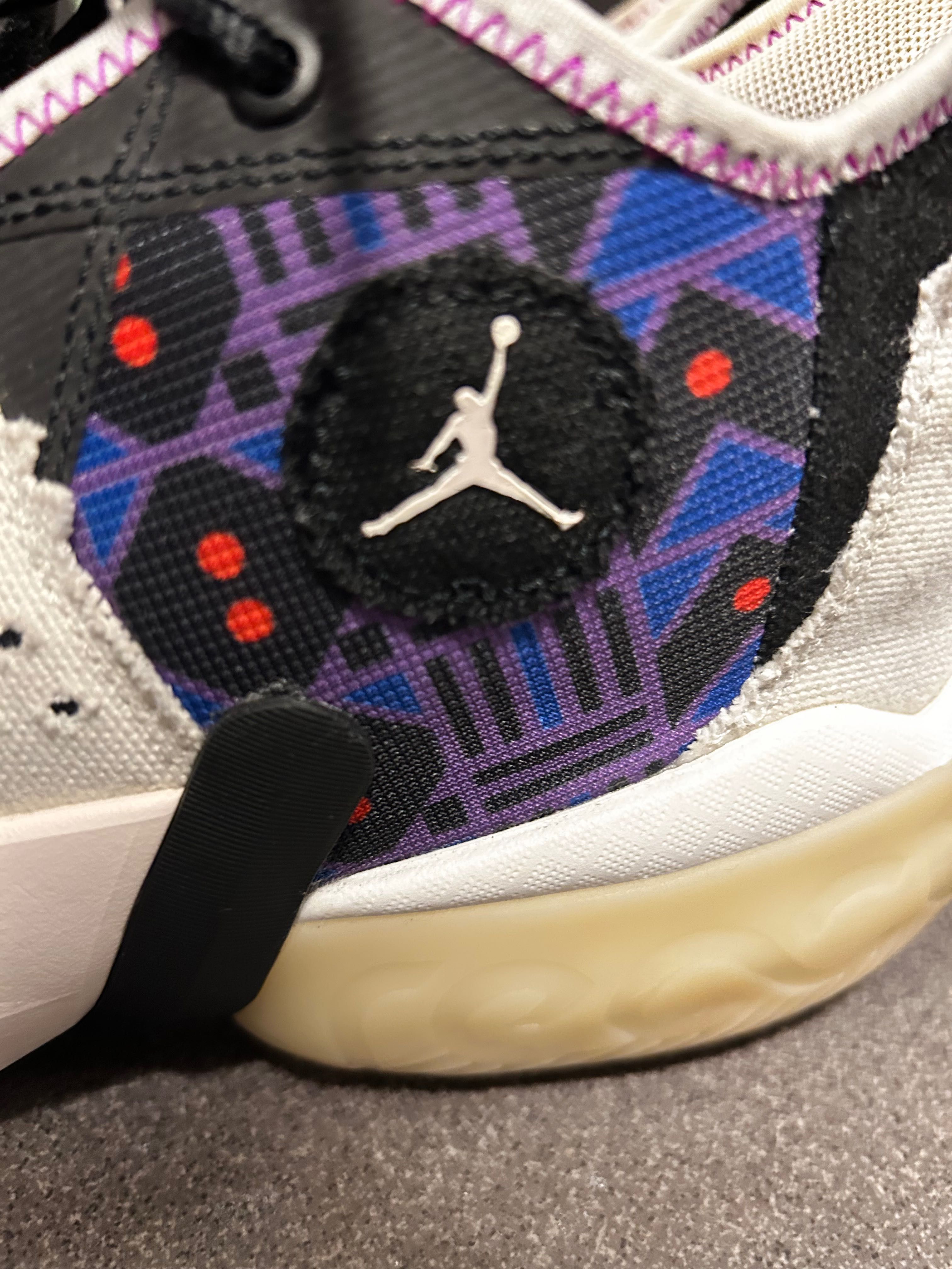 Nike buty Jordan React Elevation Q54