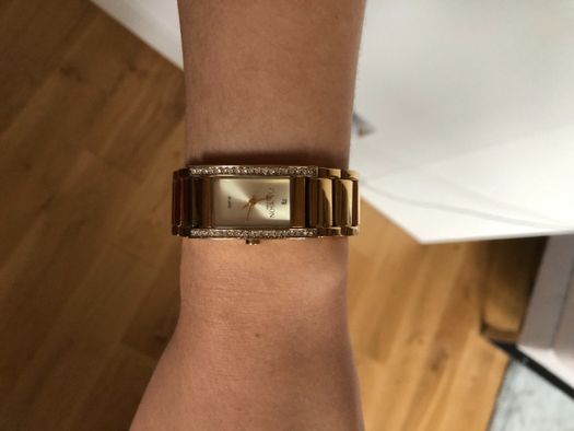 Zegarek Madison z diamentem 0,004 karata