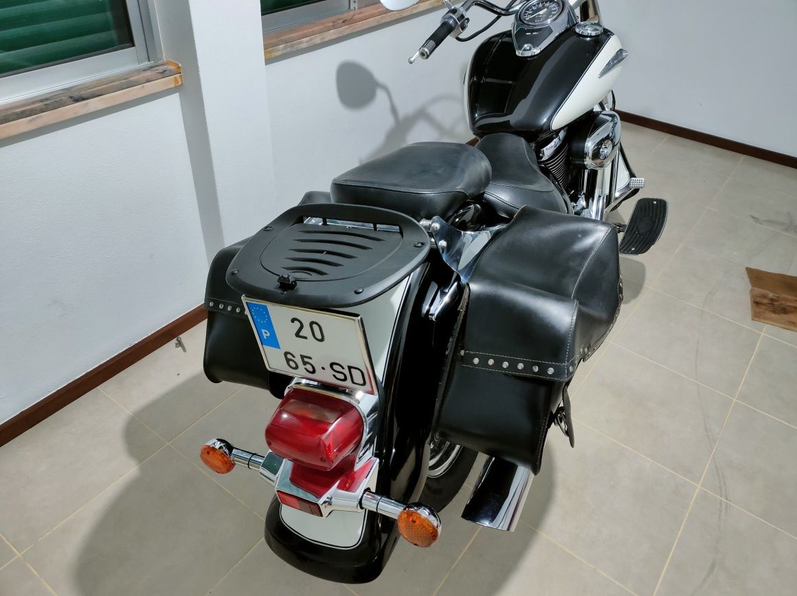 Suzuki Volusia 800