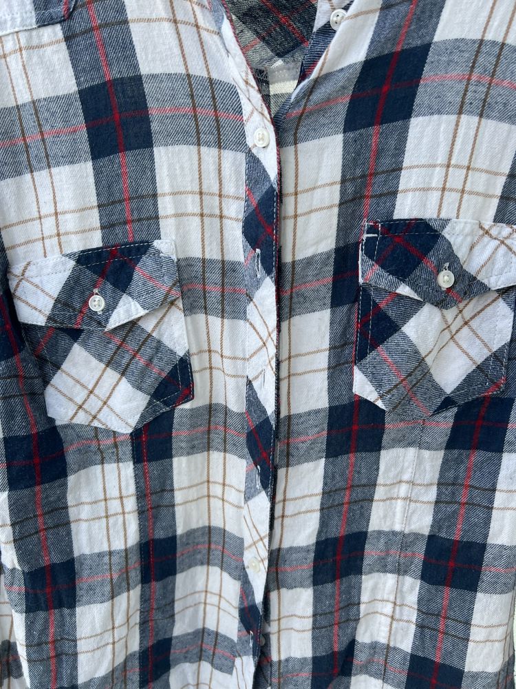 Koszula flanelowa w kratkę na każdą okazję