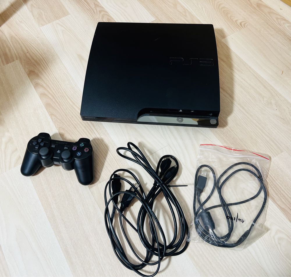 PlayStation 3 slim 320 GB