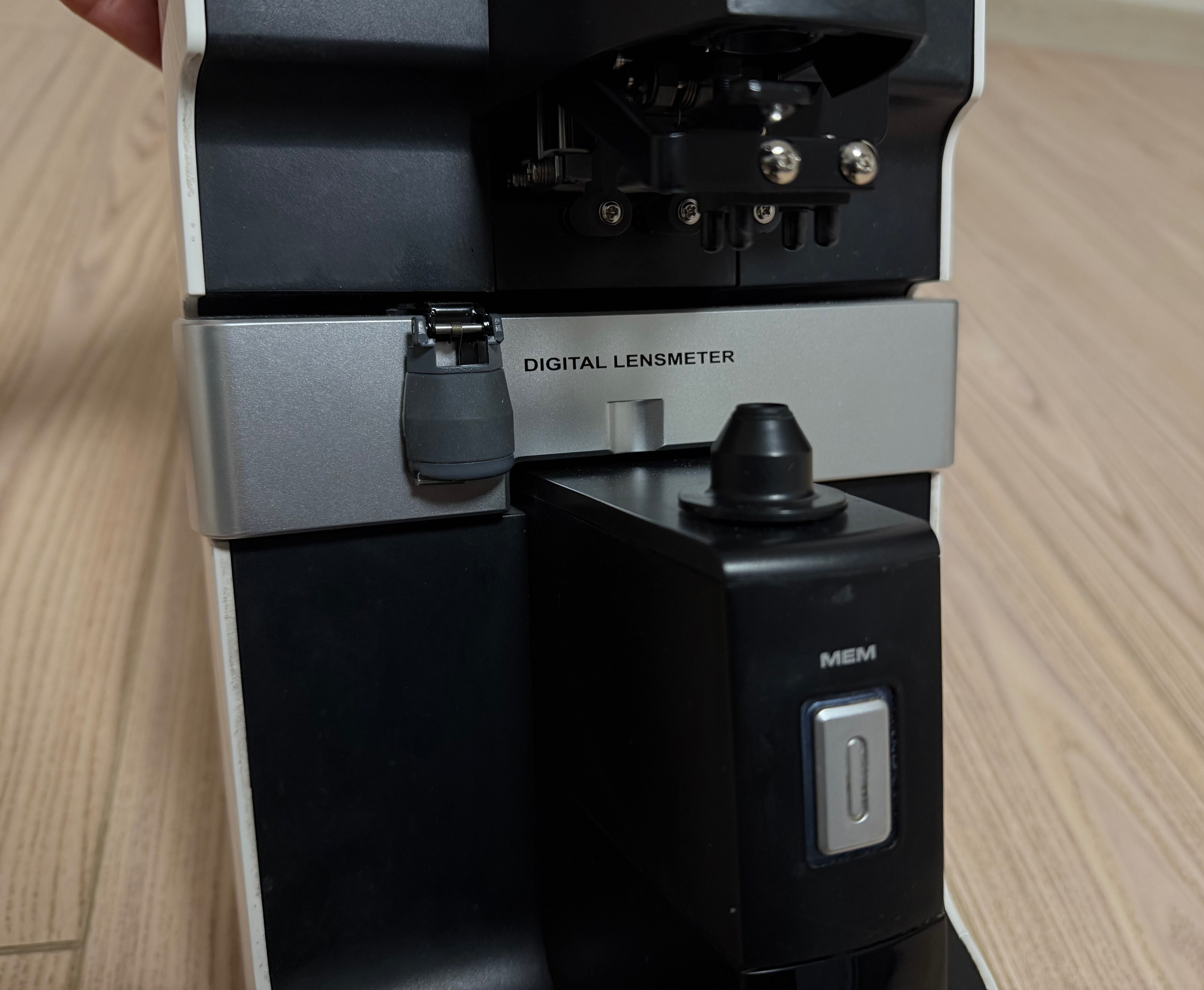 HUVITZ HLM-7000 автоматичний діоптриметр