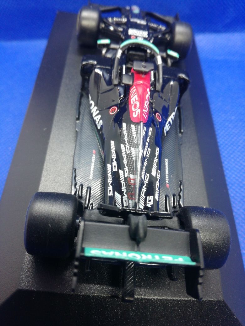 Formula 1 escala 1/43 Mercedes AMG Petronas