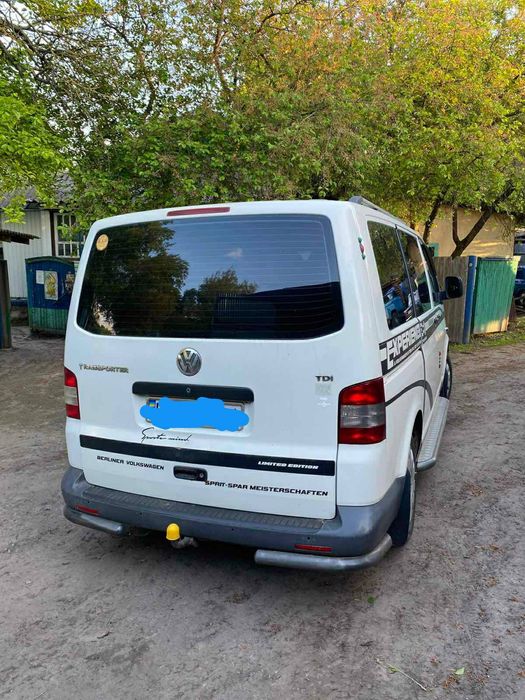 Продам Volkswagen T5 Transporter