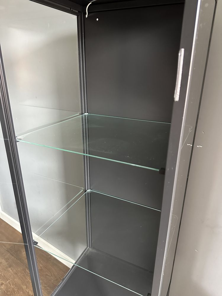 Witryna regał gablotka czarna loft ikea RUDSTA