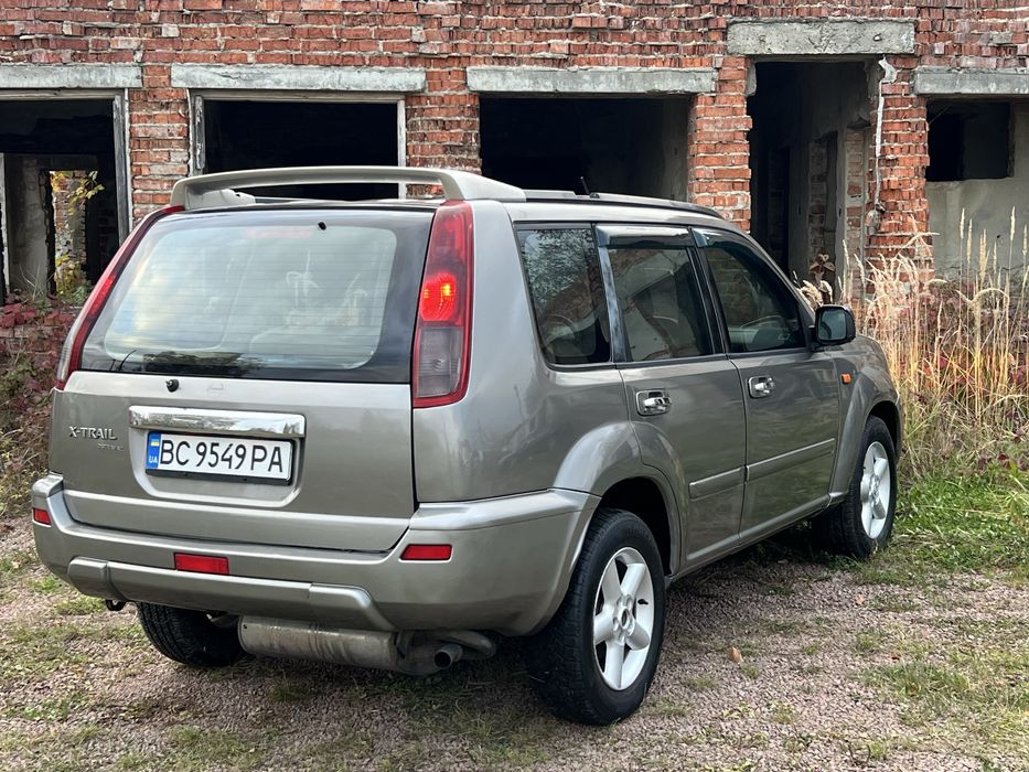Nissan Xtrail 2.2дизель 4х4