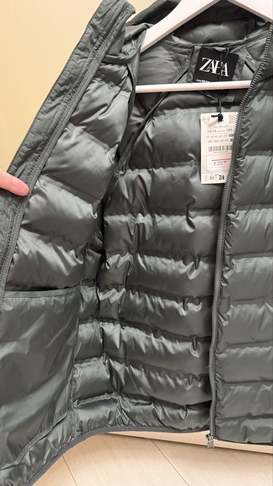 Куртка Zara 164 р