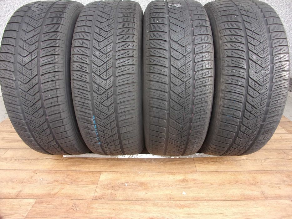 Pirelli Scorpion Winter 235/60/18 103H XL