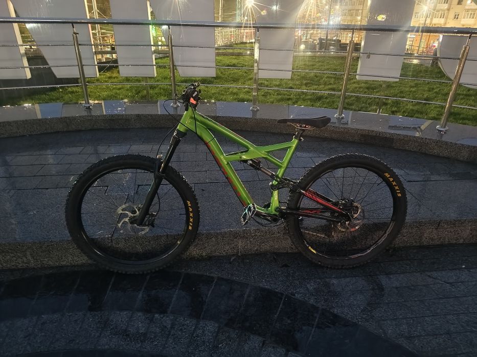 Продам specialized enduro elite 2016