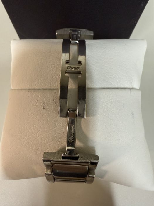 Cartier часы женские. Tank. Кварц.