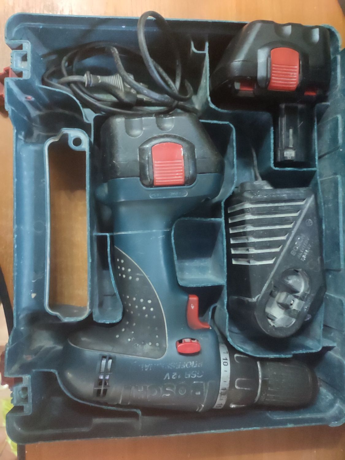 Шуруповерт Bosch gsr 12v professional
