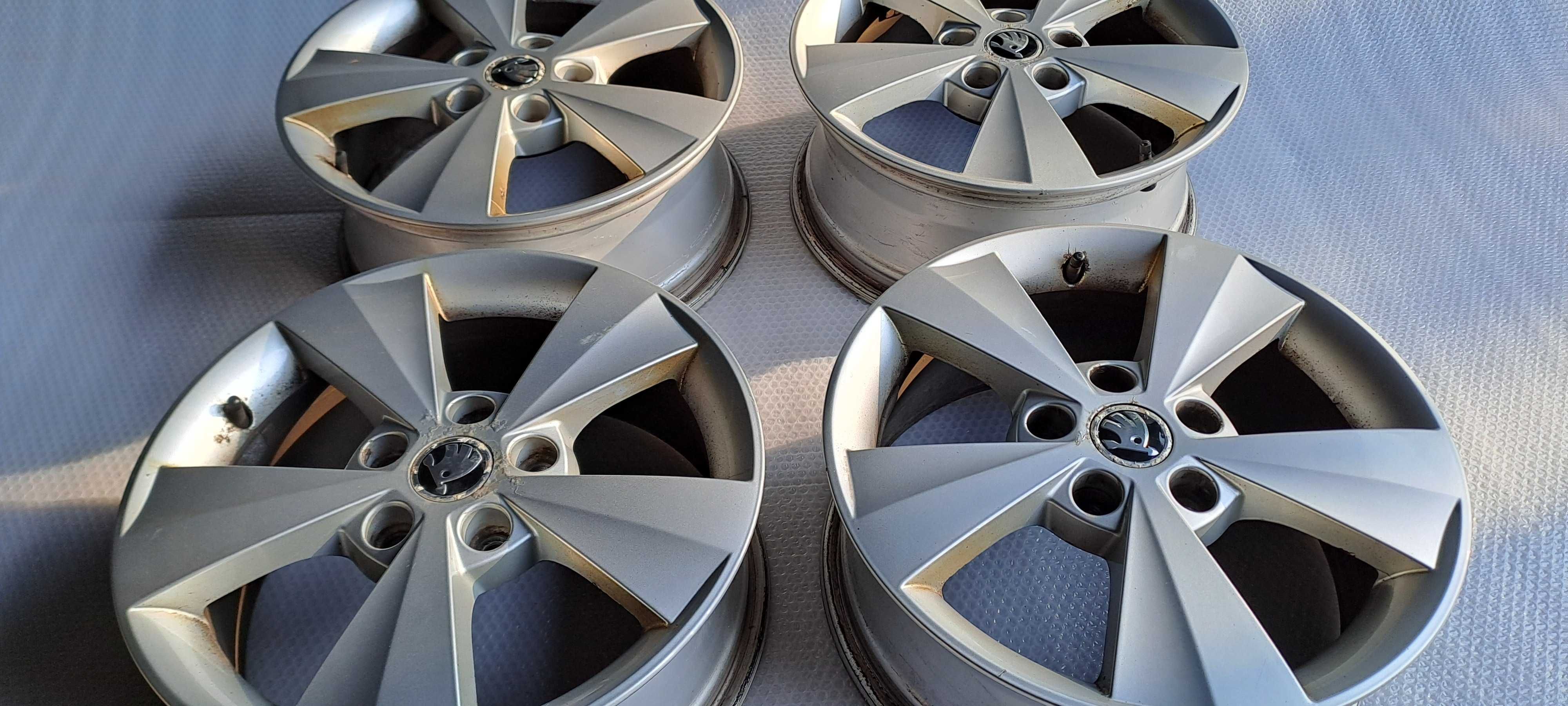 SKODA 5E0 ORG. Felgi 6,5J / 16" / 5x112 / ET46 / Komplet 4szt
