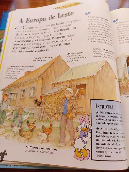 As Crianças do Mundo, livro pedagógico em muito bom estado, Disney