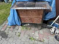 Piec kaflowy w dobrym stanie