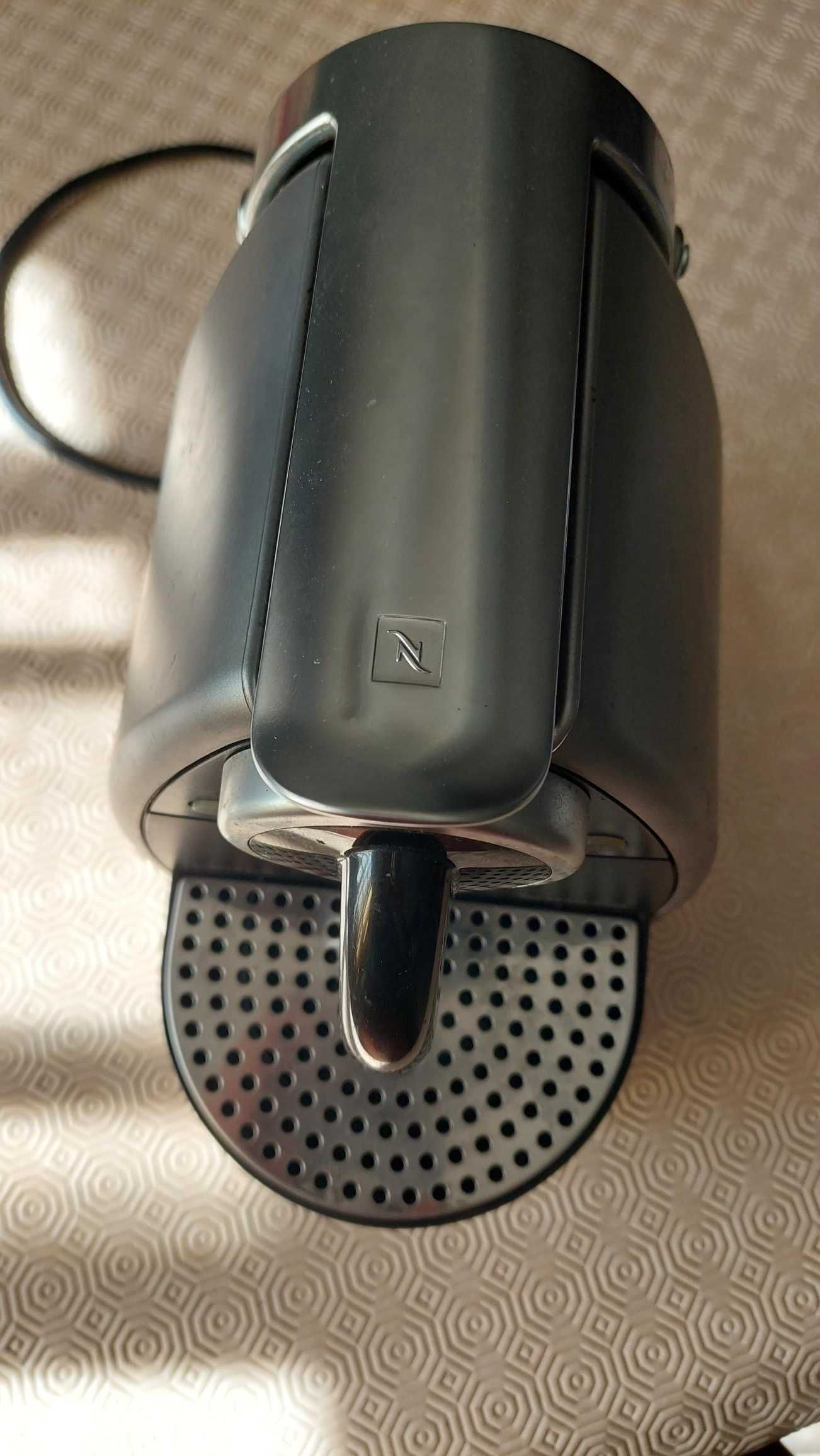 Máquina Café Nespresso KRUPS Type XN 2125