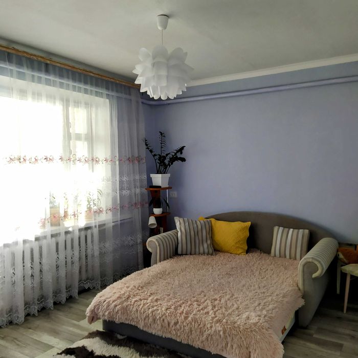 Продажа!  Чотирьох кімнатна квартира 85м2 в смт.  Гребінки.