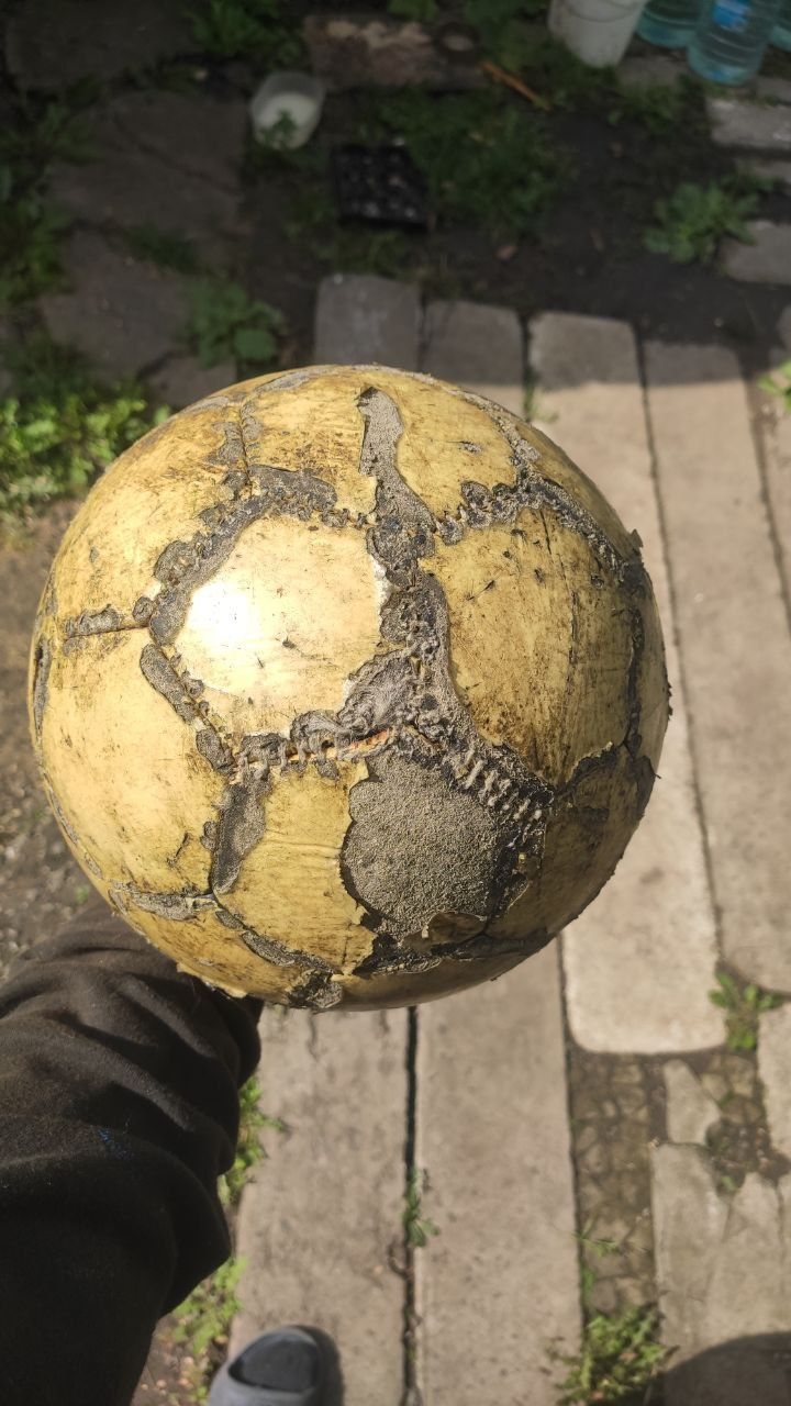 продажа и ремонт мячей футбольные и футзальные