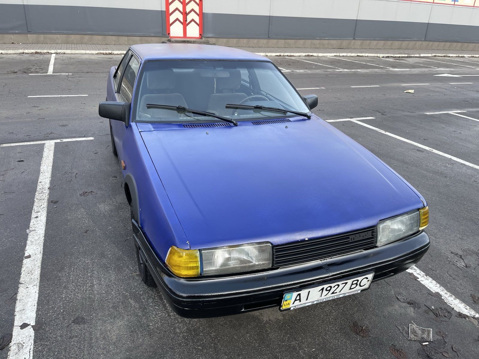 Mazda 626 1986 року