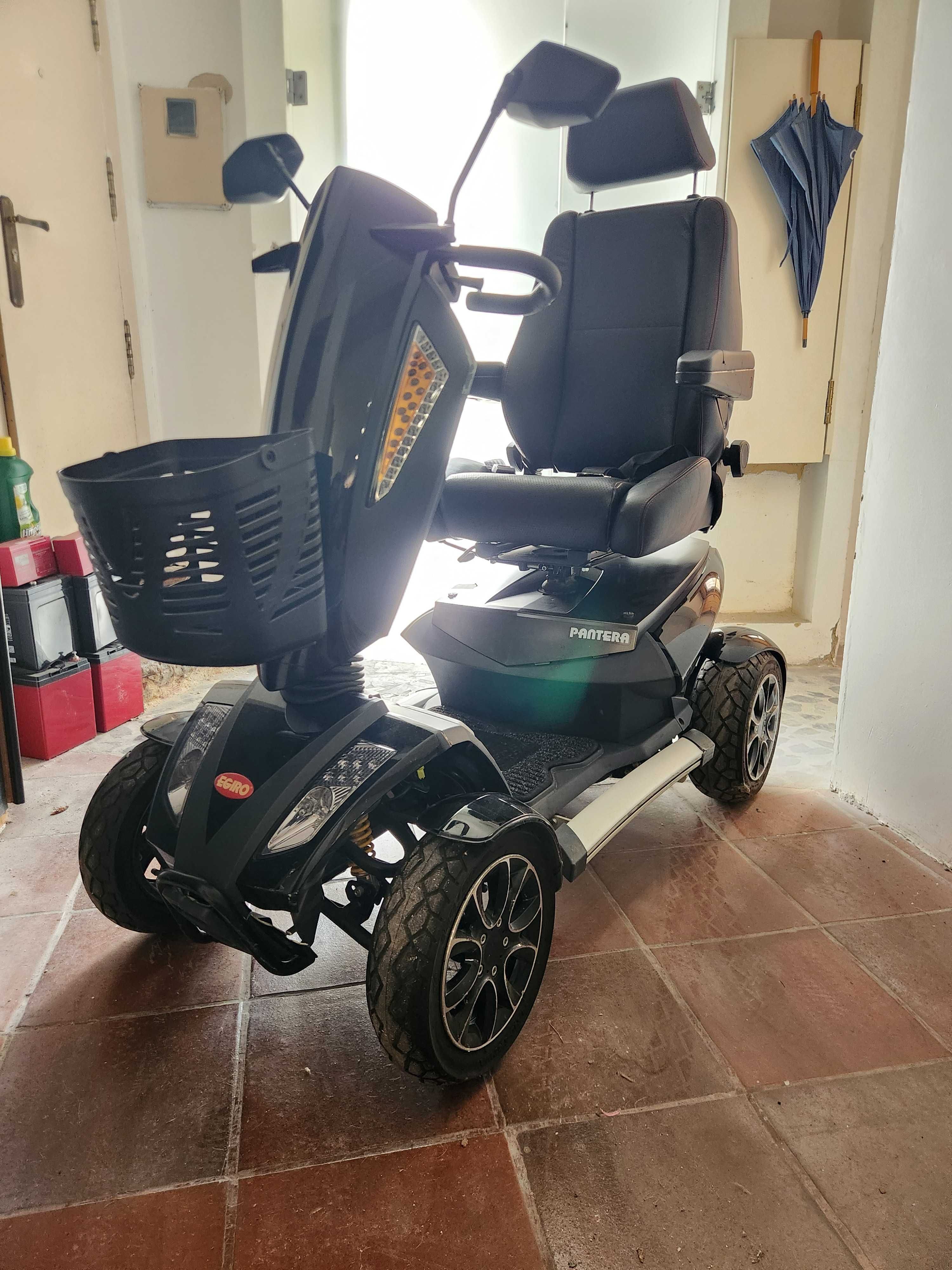 Scooter de mobilidade Pantera - stannah, com 2 baterias novas