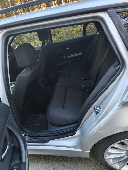 BMW E91 m47 318D zadbana