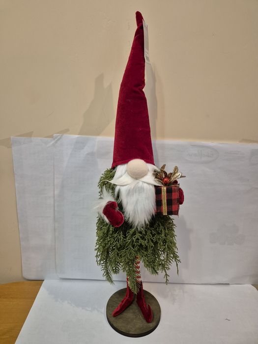 Krasnal gnom z prezentem 64 cm!