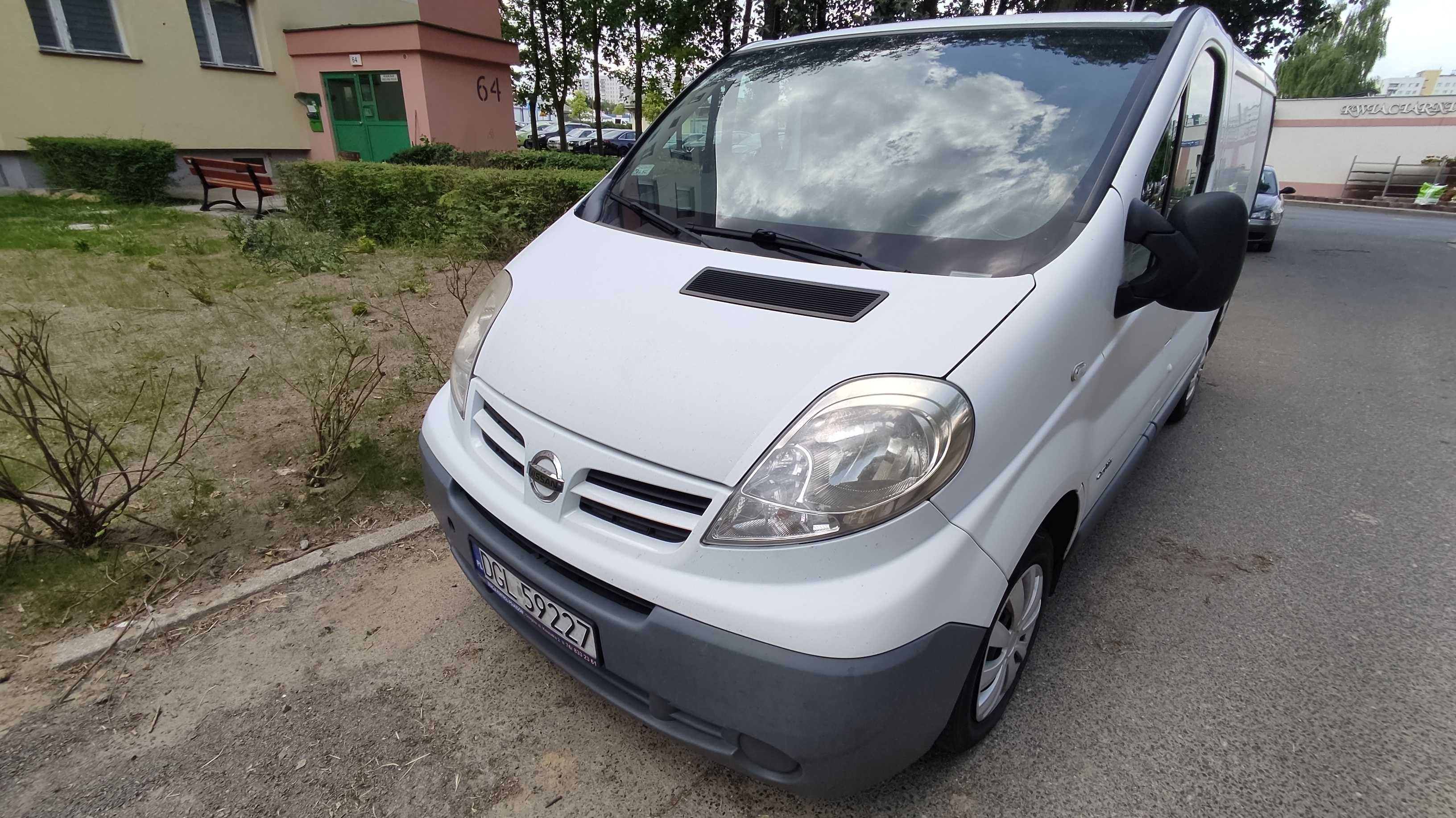 Nissan Primastar 2.0 dCi 115KM 3 osobowy