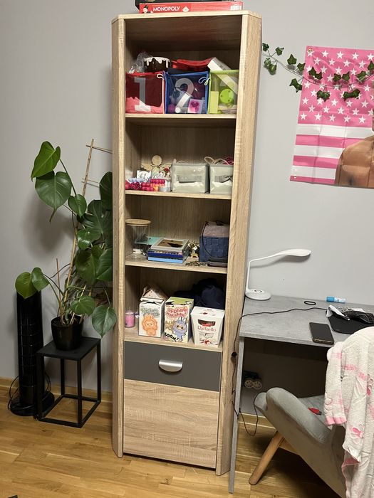 Zestaw mebli młodzieżowych