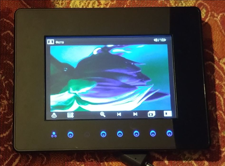 НОВАЯ Цифровая фоторамка органайзер Toshiba ( TekBright Photo Frame )