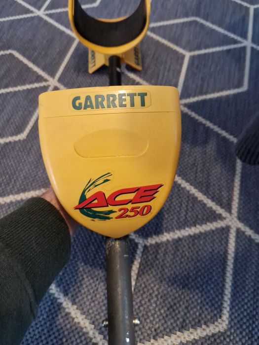 Garrett ace 250 dwie cewki wykrywacz