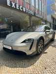 Porsche Taycan Cross Turismo GTS Sport