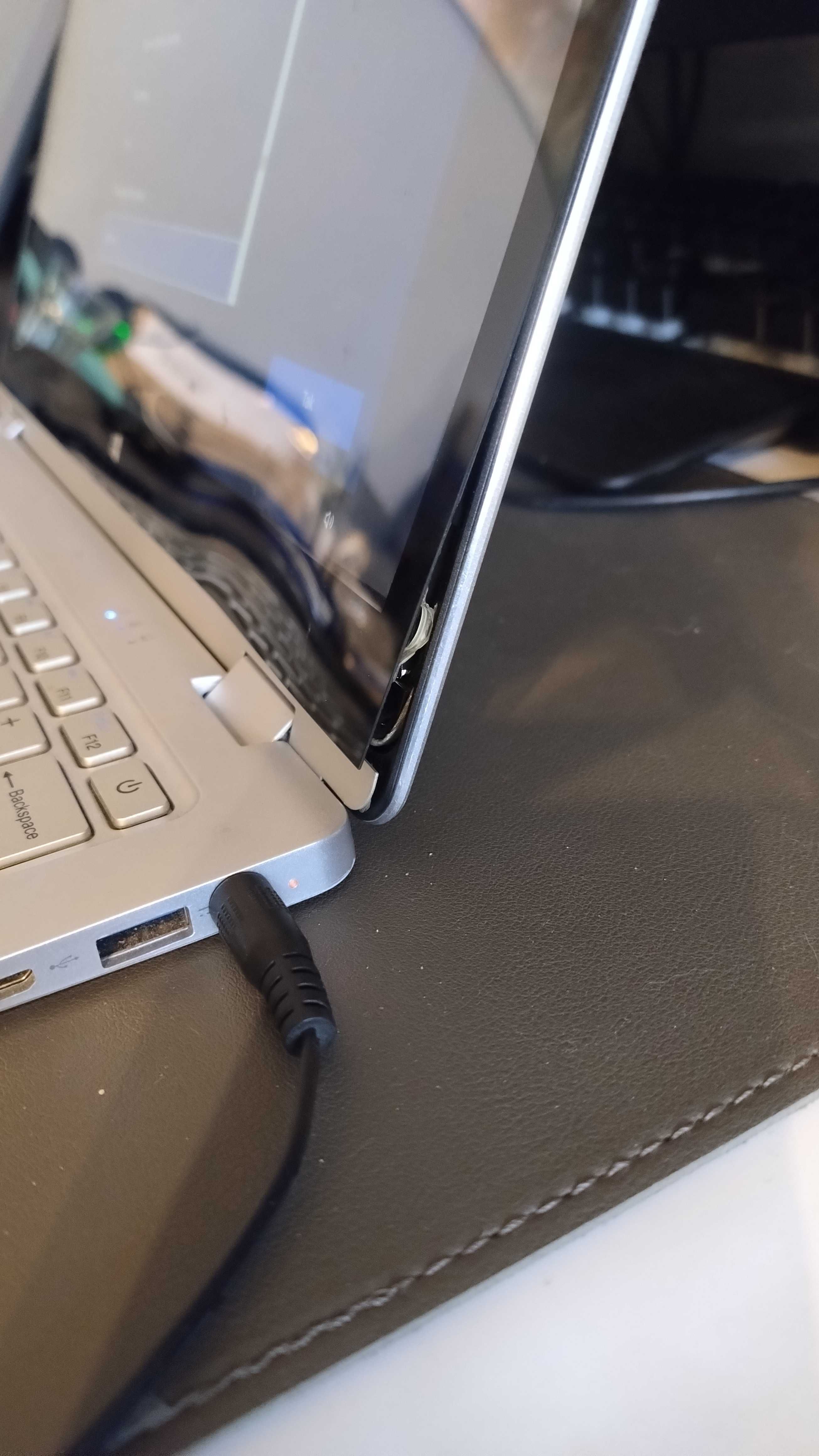 Laptop Kiano Elegance 13.3 360