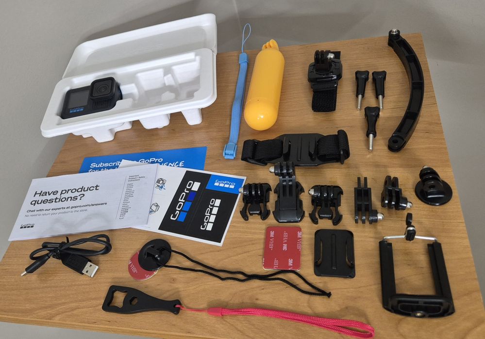 GoPro Hero 13 + duży zestaw akcesoriów – stan bdb