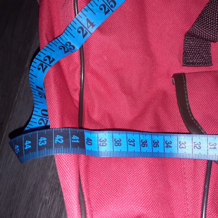 Сумка червоного кольору