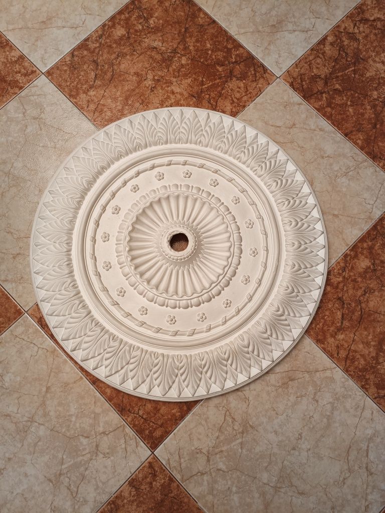 Roseta decorativa de teto 70 cm