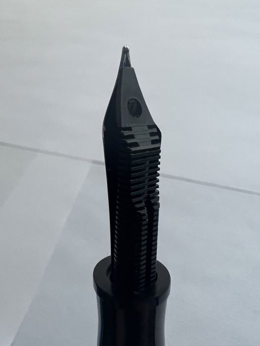 Caneta de tinta permanente