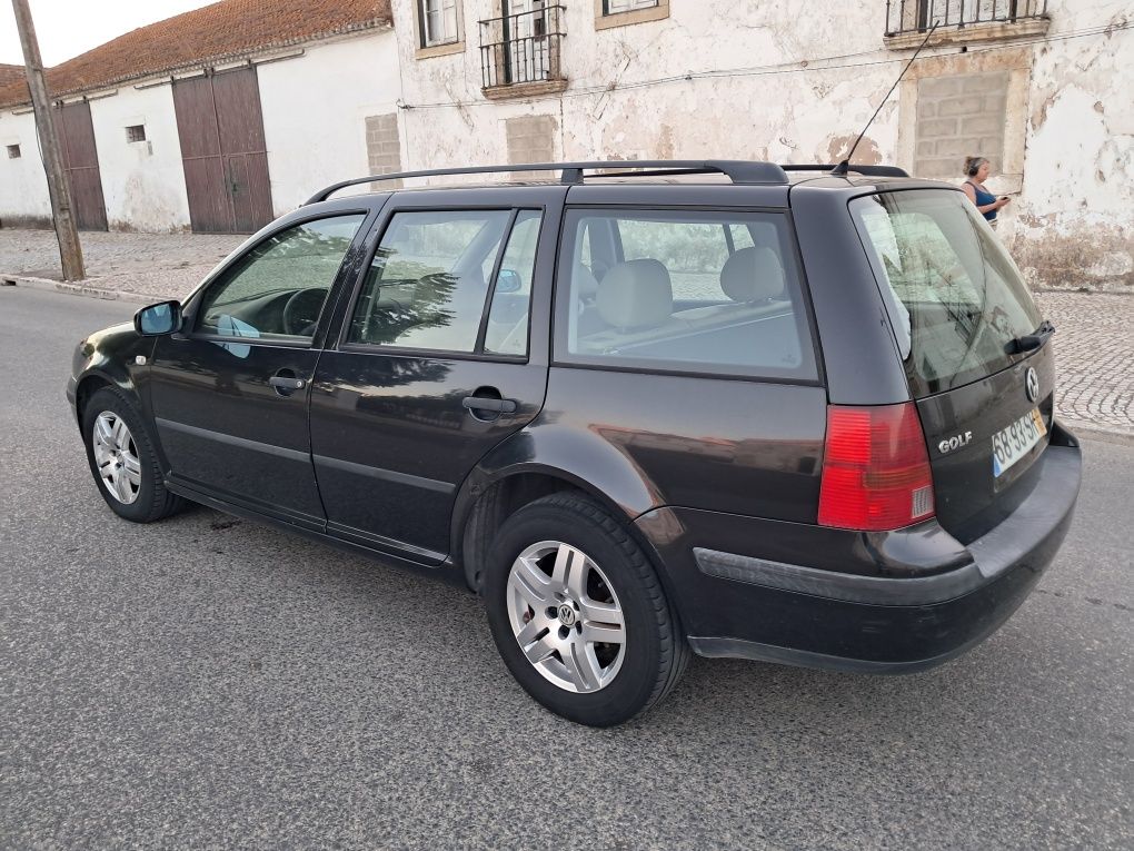 VW Golf variant 1,600