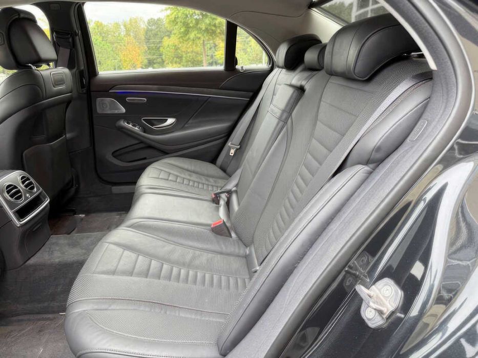 Mercedes-Benz S-Class S 560      2019