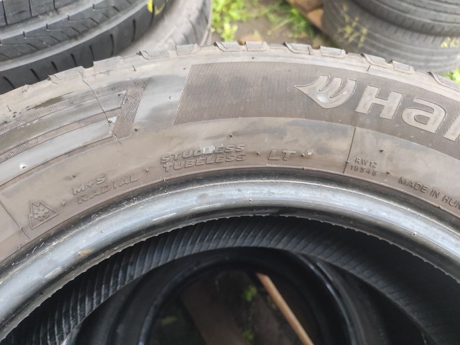 Шины 205/65R16C. всесезонные
